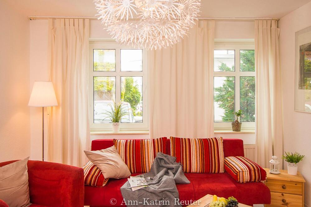 Ferienhaus Am Ufer - Ferienwohnung Strandsand Сасниц Екстериор снимка
