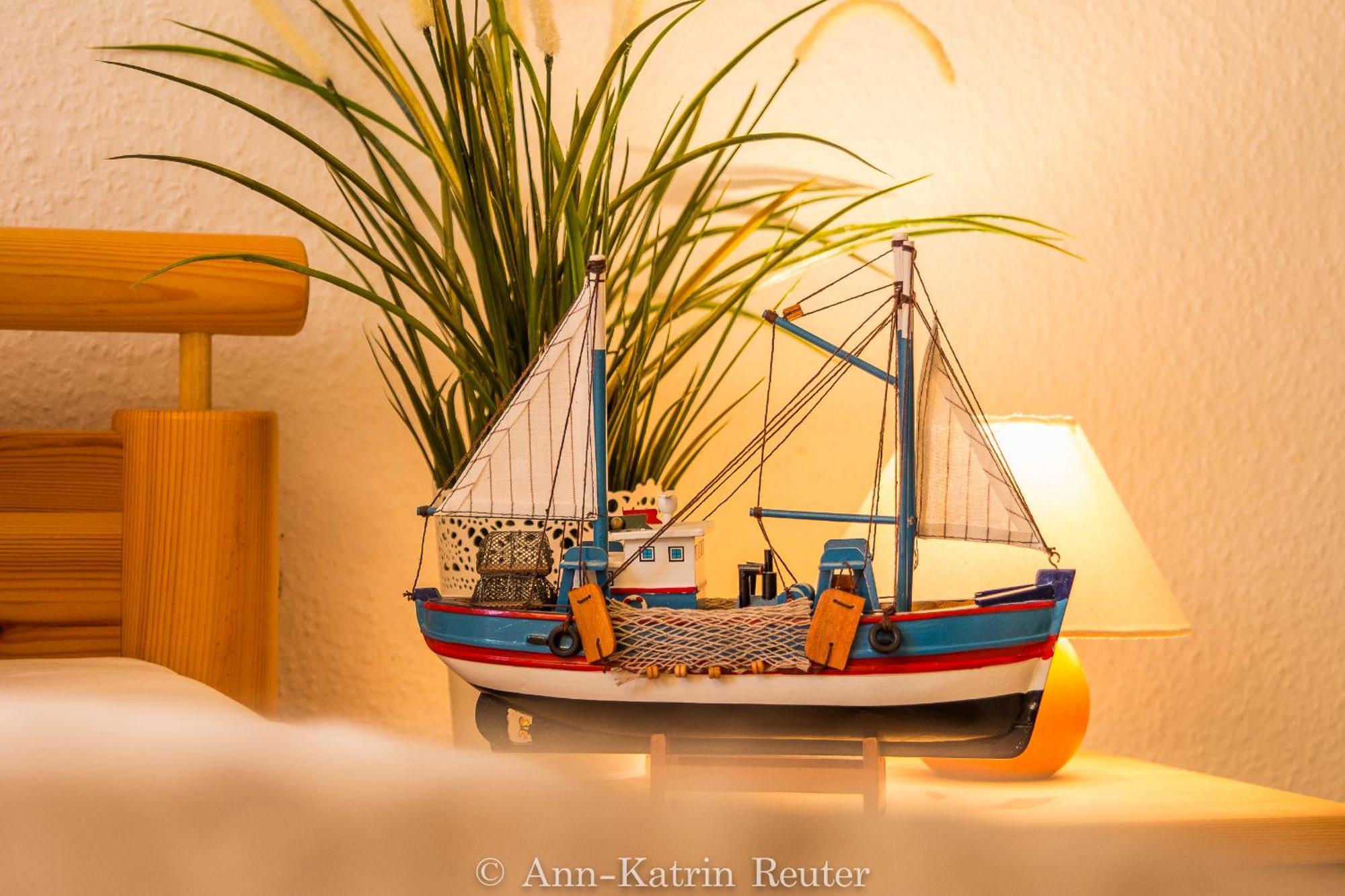 Ferienhaus Am Ufer - Ferienwohnung Strandsand Сасниц Екстериор снимка